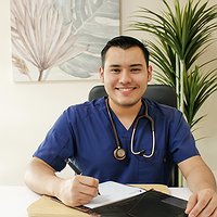 Dr. Maximiliano Rivera Castro